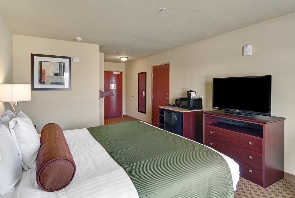 Cobblestone Inn & Suites - Big Lake Luaran gambar
