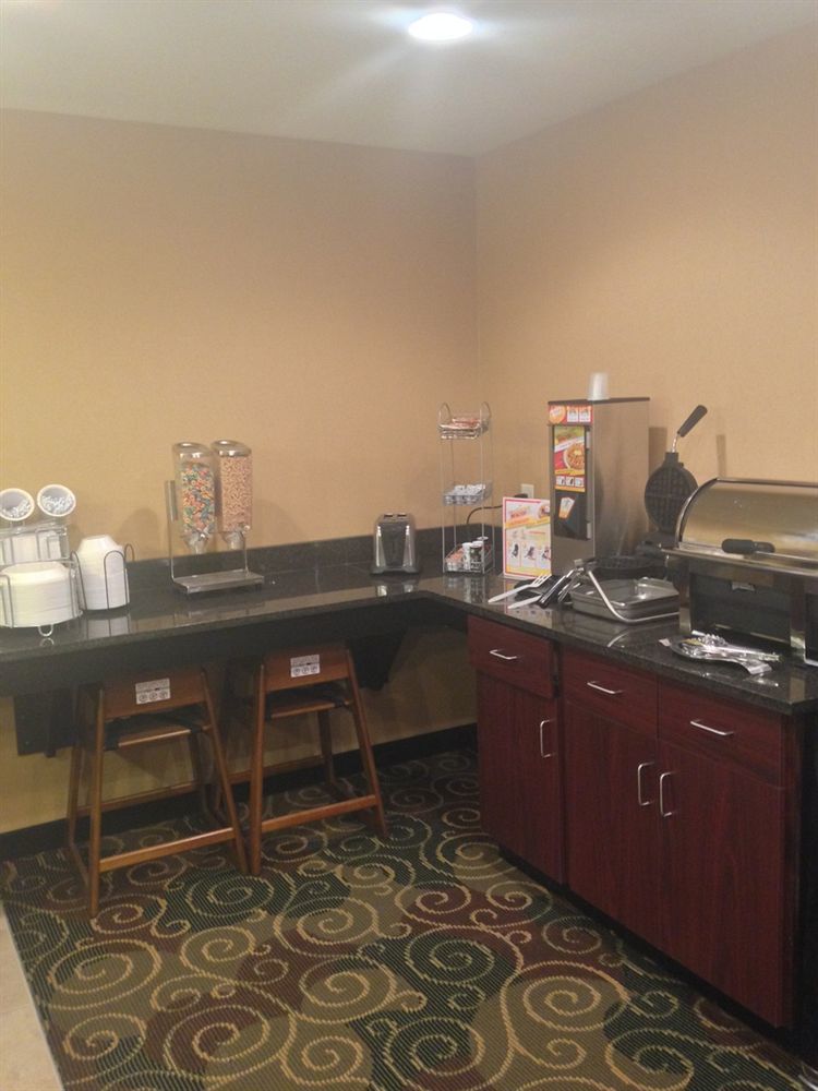 Cobblestone Inn & Suites - Big Lake Luaran gambar