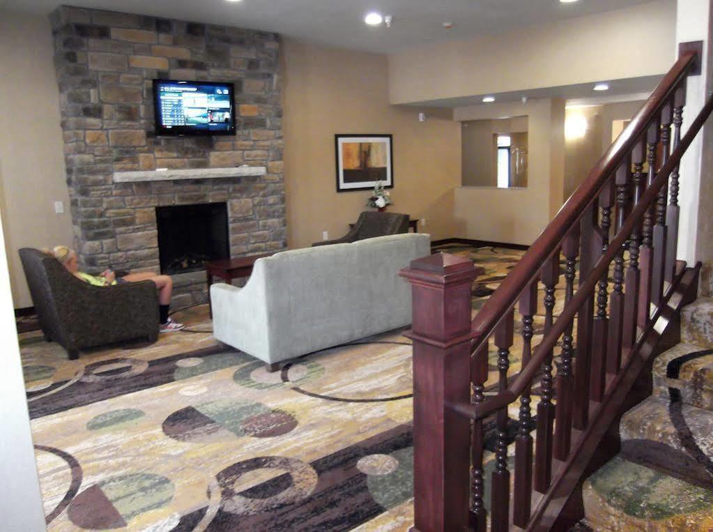 Cobblestone Inn & Suites - Big Lake Luaran gambar